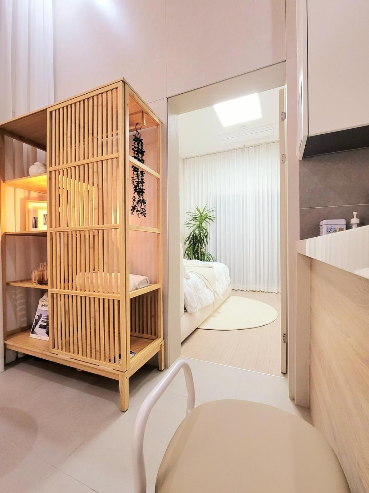 Căn hộ Open Sale Luxury In Hongik Univ Station 3mins 7ppl Group Family Trip Luggage Storage