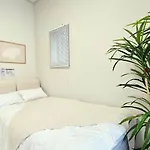 Open Sale Luxury Stay In Hongik Univ Station 3Mins 7Ppl Group Family Trip Luggage Storage
