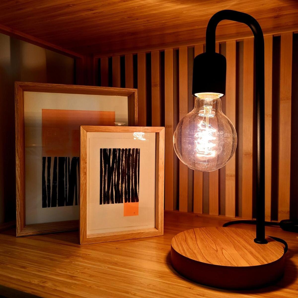 Open Sale Luxury In Hongik Univ Station 3mins 7ppl Group Family Trip Luggage Storage Apartment
